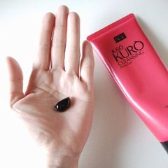 NAKUNA-RE JUSO KURO CLEANSING