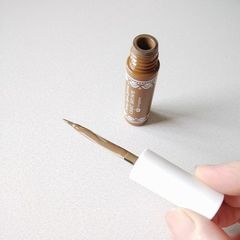 キングダム パウダリーリキッドアイブロウ