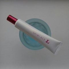 薬用シミエースL