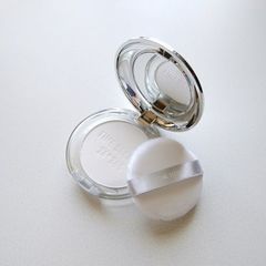 タイムシークレット ミネラルプレストクリアベール